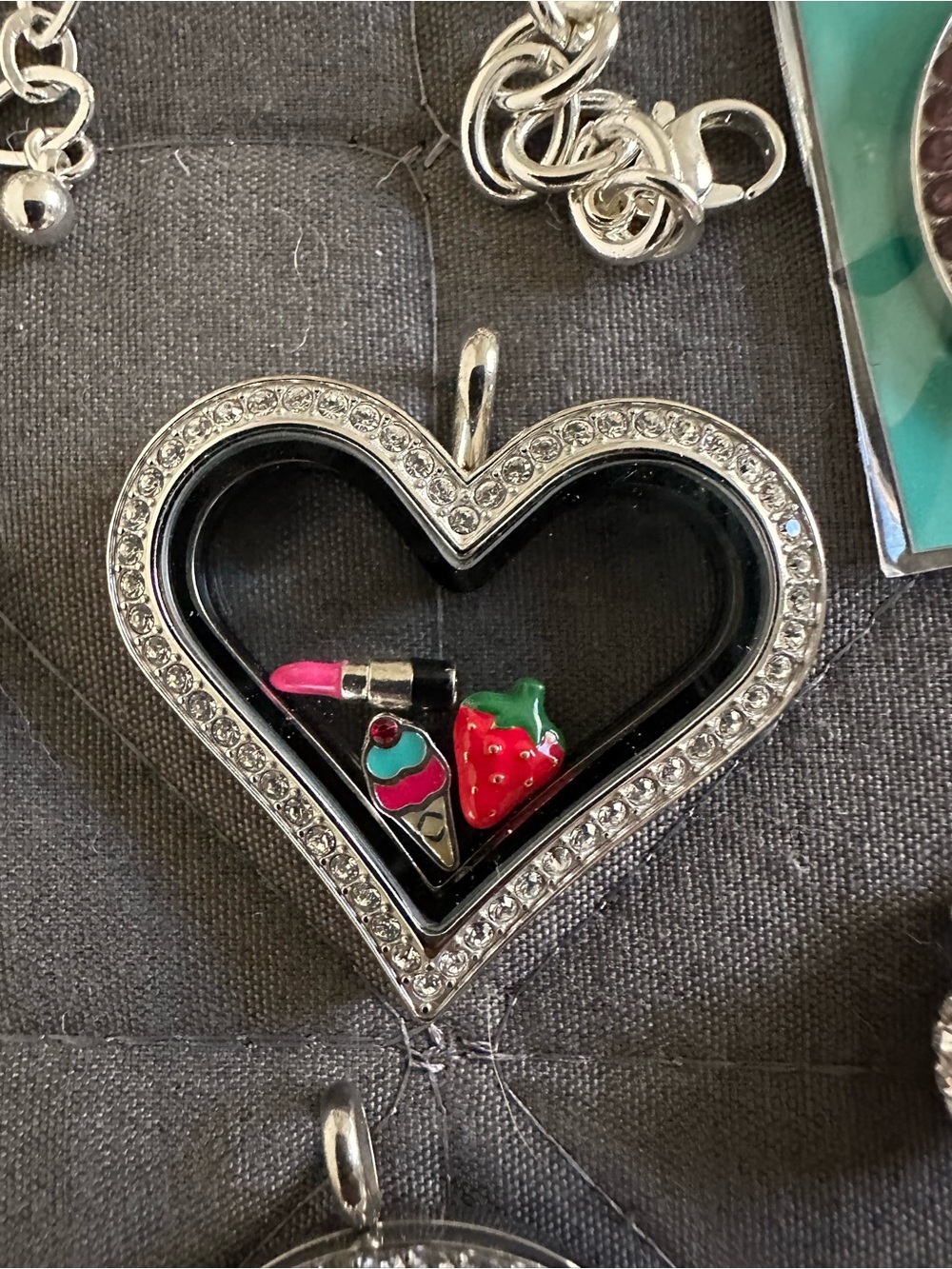 Origami Owl Lot Silver necklaces, bracelet, Lockets, Pendants, charms & inserts - Picture 3 of 7